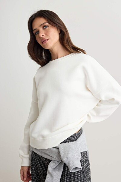 Trendyol Collection Ecru Thick Fleece Inside Basic Oversize Crew Neck Knitted...