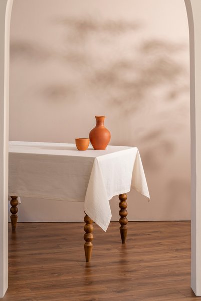 Country House Pure Cotton Tablecloth – Cream