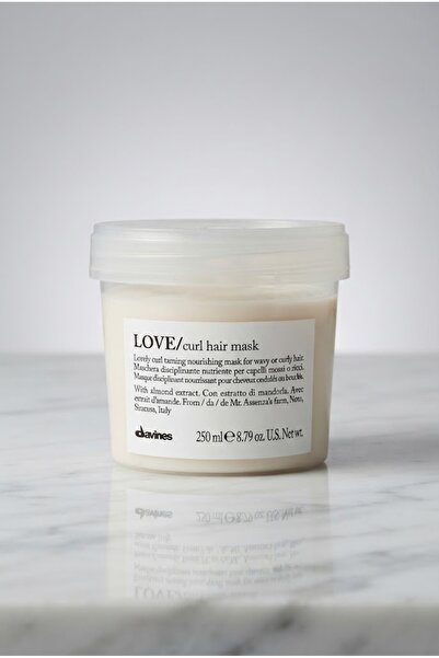 Davines Davines Love Curl 250ml - Intensive Care Hair Mask for Curly Hair - E...