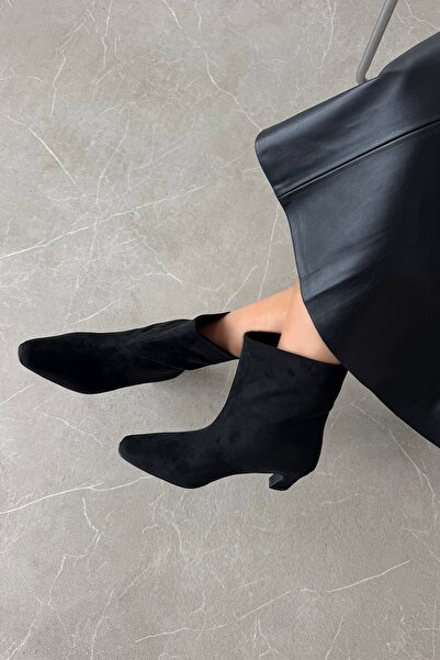 STRASWANS Viva Women's Suede Boots Black