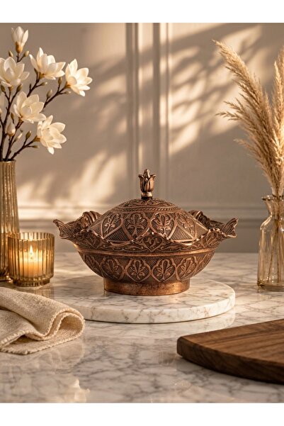 Generic Ottoman Style Zamak Metal Sugar Bowl with Lid Red Bronze Color Elegan...