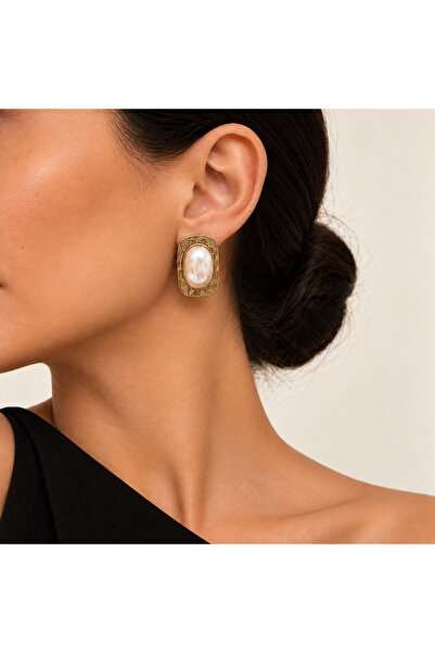 WCS White Collar Studio İnci Detaylı Gold Vintage Küpe