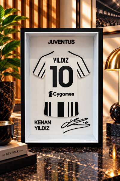 Genel Markalar Kenan Yıldız Juventus 10 Numara İmzalı 3D Çerçeve - Kaçırmayın!