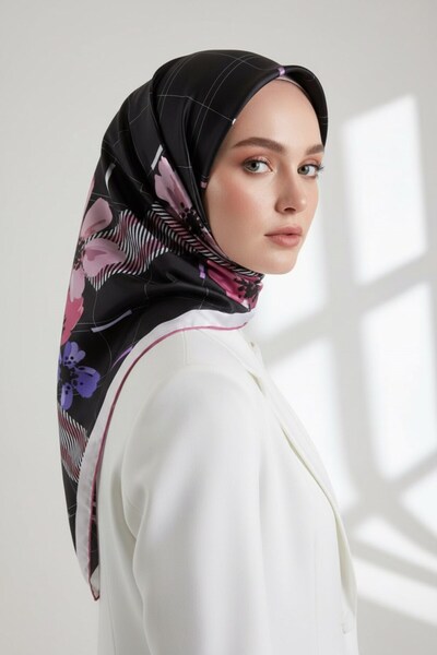 VİOLLA Twill Papatya Desenli Pembe Renkli 90x90 Eşarp (İpek İçermez) Kenar Di...