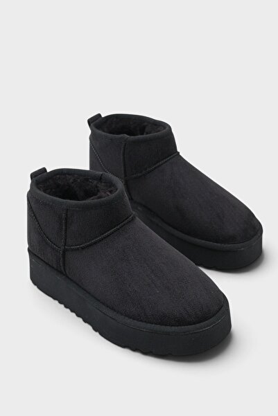 Capone Outfitters Thick Sole Round Toe Black Suede Ankle Boots with Feather I...