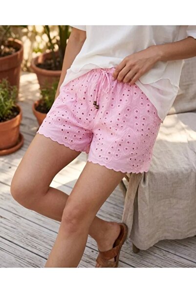Pembe Renk Astarlı Fistolu Şık Kısa Şort