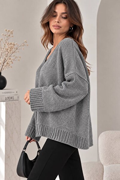 ikomteks Women's Oversize V-Neck Soft Textured Knitwear Sweater