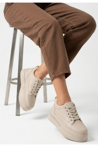 Erbilden Women's Sneaker Sports Shoes Beige Skin Comfortable Daily Box