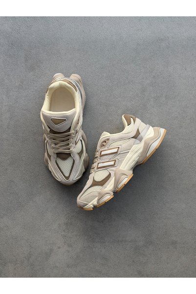 caps حذاء رياضي بيج مينك 96N