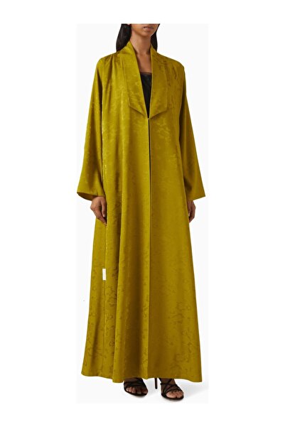 Hessa Falasi Modern Designs Combined with Comfortable and Stylish Floral Patt...