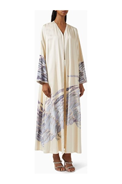 Hessa Falasi Fluid Silhouette Wave Artwork Abaya Offers a Glamorous Design an...