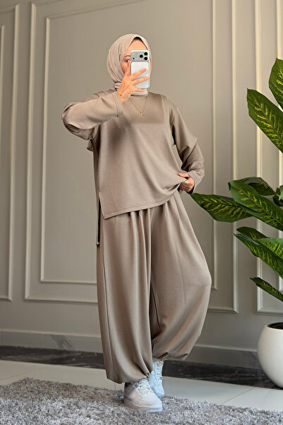 Suede Style 6685 - Stylish Comfortable Casual Modal Pleated Women's Suit with...