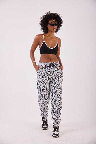 Superbluemexico Women's White Basic Jogger Pants