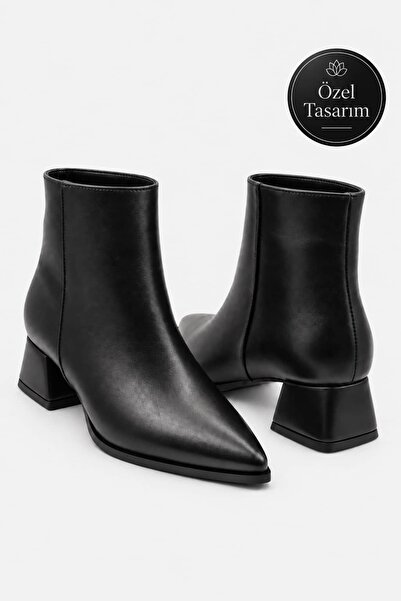 Ayakkabı Consept Kadın Sivri Burun Topuklu Bot Fermuar Detaylı Kısa Bilek Bot...