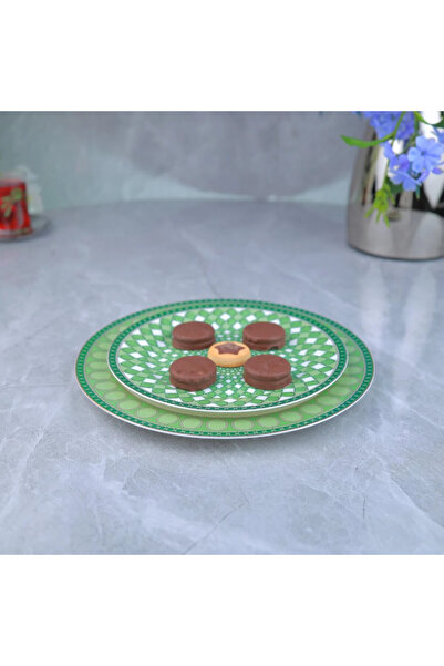 Al Hadaya Mall High End Design Porcelain Serving Plate Set Green and White Po...