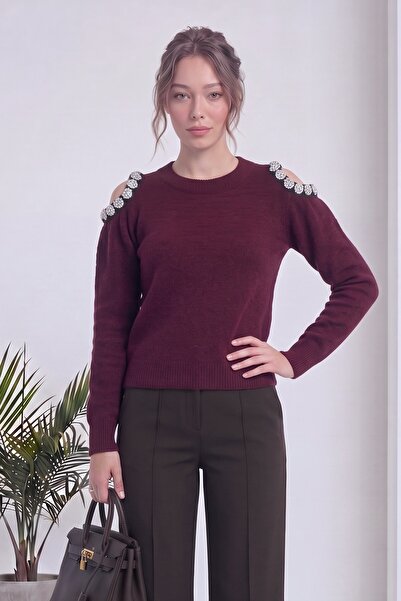 zks grup tekstil Women's Shoulder Cut Out Detailed Beaded Embroidered Crew Ne...