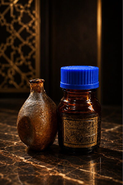 Almishal Oud دهن عنبر السكة قديم