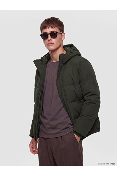 LC Waikiki I Standart Fit Hooded Men's Puffer Coat from Freezen Store
