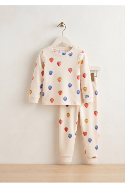 Little D&E Girl's Colorful Strawberry Patterned 100% Cotton Interlock Pajama Set