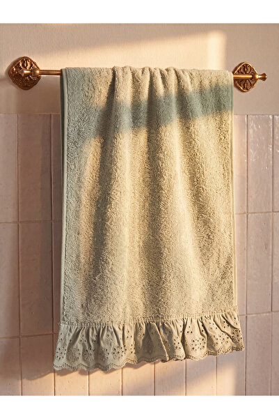 LC Waikiki I-Tip Ruffled Cotton Brode Detailed Face Towel 50X80 cm from Freez...