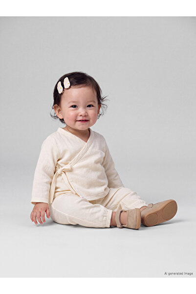 LC Waikiki مجموعة مستشفى الأطفال LCW baby Ecru ذات الياقة المزدوجة للفتيات من...