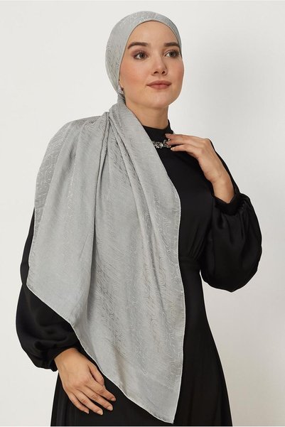 Alvina Ayrobin Jacquard Shawl 8709