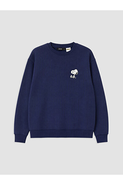 LC Waikiki Rmz Gi̇yi̇m Farkiyla Snoopy Embroidered Loose Fit Women's Thick Sw...