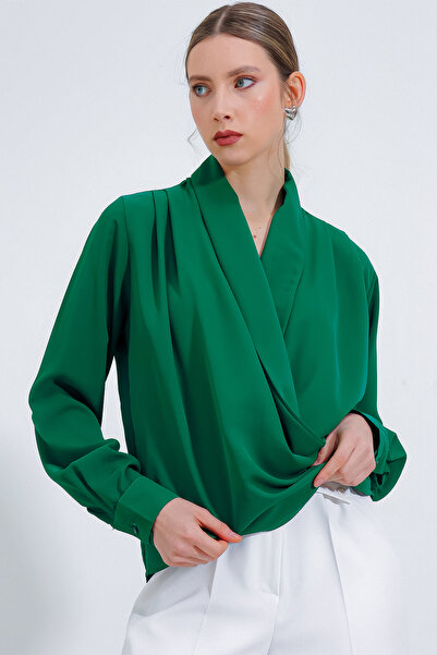 Modamorfo Women's Emerald Green Double-Breasted Collared Drapey Satin Blouse ...