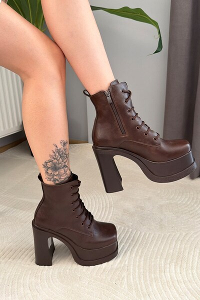 Preshley Women's Simya Brown Lace-Up Detailed 12 cm Platform Heeled Zippered Boots