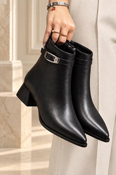 Ayakkabı Consept Women's Pointed Toe Boots Stylish Sole Heeled Boots Belt Buc...