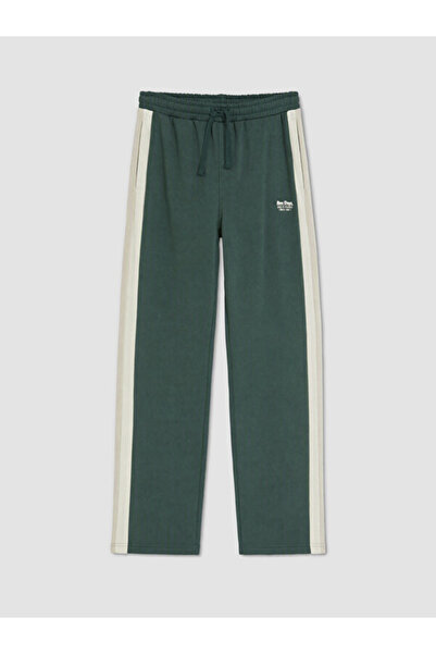 LC Waikiki Standard Fit Men's Sweatpants from Uzg Store for Style Enthusiasts