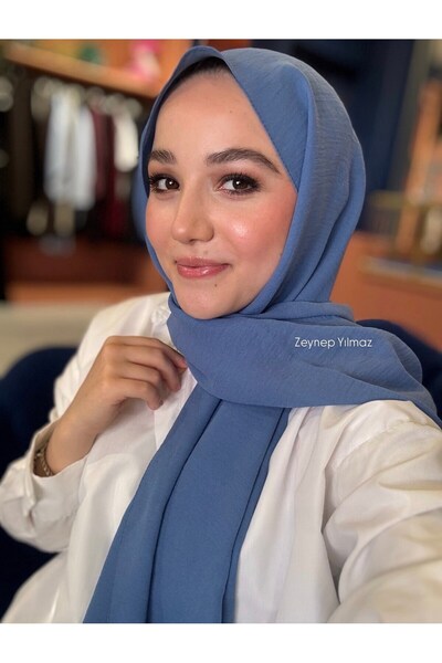 By Zeynep Yılmaz Cazz Shawl Blue