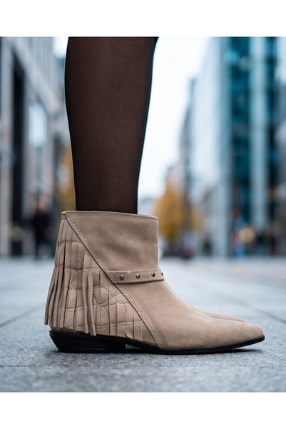 futsi shoes CAMELOT Camel Hakiki Süet Deri Püskül Detaylı Kadın Kısa Topuklu Bot