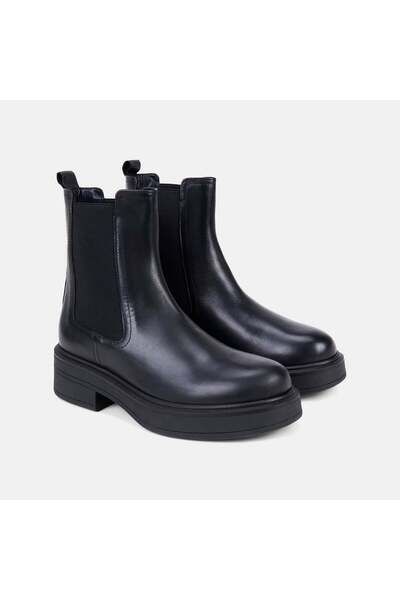 Desa Women's Black Elastic Thick Soled Leather Chelsea Boots