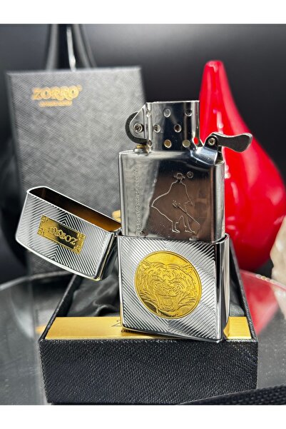 NikaŞ Kaplan Aslan İşlemeli Gümüş & Altın Renk Kabartma Metal Premium Benzinli Çakmak