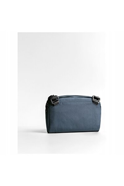 NO BRAND UNIQ Arden Geantă sling 2L albastru