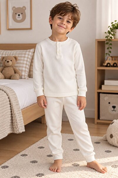 Erkek Çocuk %100 Pamuklu Kışlık Ekru Fitilli Kumaş Yakası Düğmeli Uzun Kollu Basic Pijama Takımı
