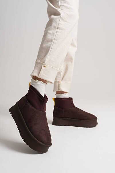 DefHeel'e Thick Sole Women's Boots with Plush Stretch Detail on the Inside, L...