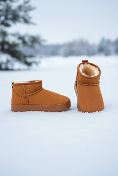 HFKY Children's Thick Sole Boots. Children's Shoes with Fur Inside