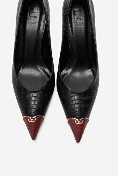 LuviShoes JIMENA Siyah Kırmızı Desenli Sivri Burunlu Kadın İnce Topuklu Ayakkabı