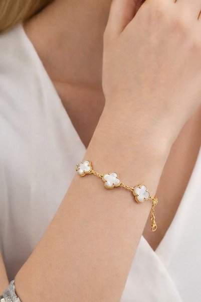 Stylish Fashion Stylish Fashion Bracelet in White