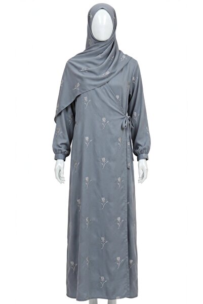 MAYAR Embroidered prayer mat