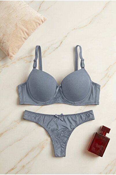 Alduja Women's Lace Lingerie Set with Push-Up Padded Bra and Panties