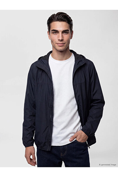 LC Waikiki Lacivert Regular Fit Kapüşonlu Erkek Yağmurluk