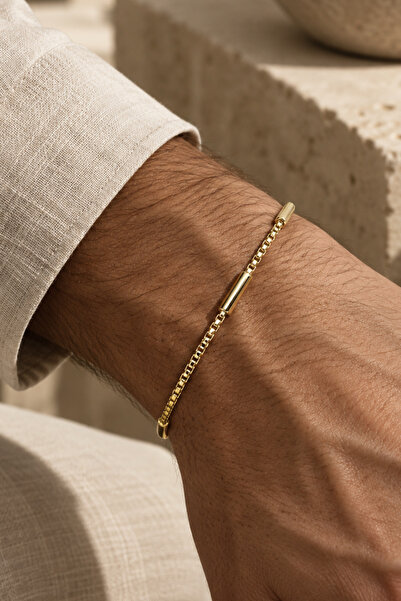 Rua Jewelry سوار سلسلة مكعبة الشكل من الفولاذ بتفاصيل أسطوانية، لون ذهبي 2 مم...