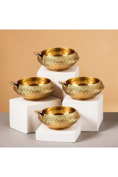 Hashcart Brass Diya for Pooja - Indian Puja Oil Lamp (Pack of 8) - Kuber Lamp...