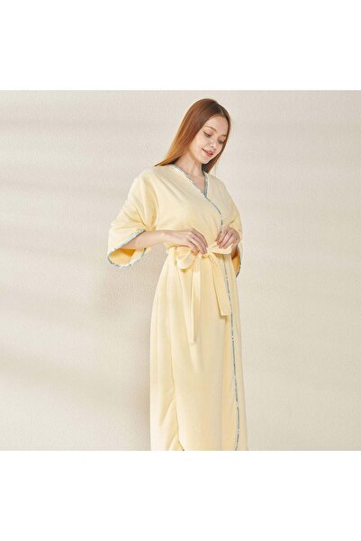 REEFI Elegant Women's Coral Fleece Bathrobe, Lightweight and Quick-Drying, Lemon
