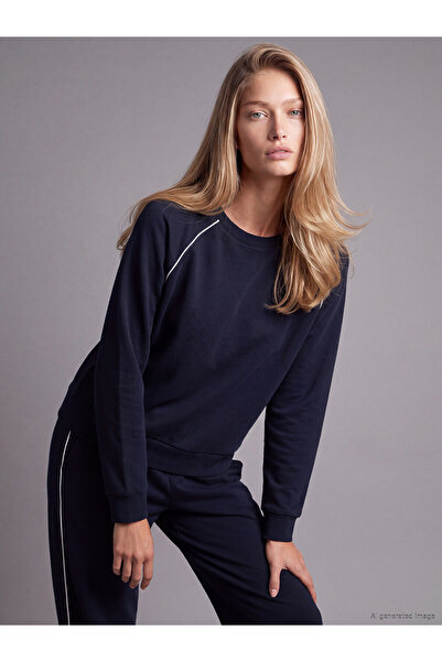 LC Waikiki Alita City Farkıyla Natuvera Navy Blue Oval Collar Women's Sweatshirt