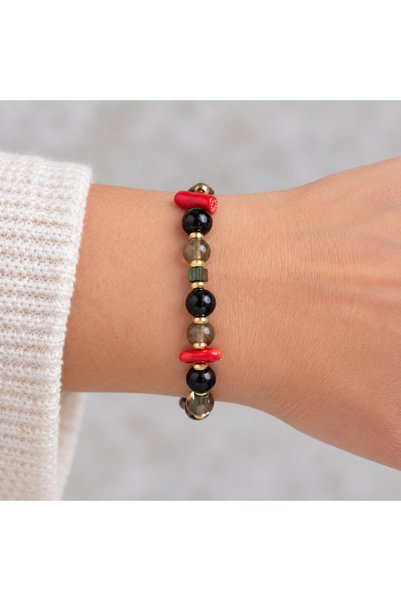 HER ŞEY NOTA www.herseynota.com Black Smoked Red Beaded Gold Detailed Modern ...
