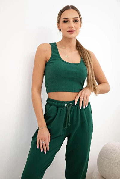 Kesi Set de damă din două piese: maiou verde reiat și pantaloni netezi